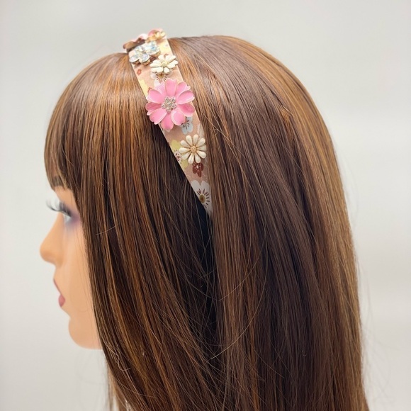 𝅺Daisy Flower Pink Yellow Headband Hair Accessory. - Picture 4 of 13